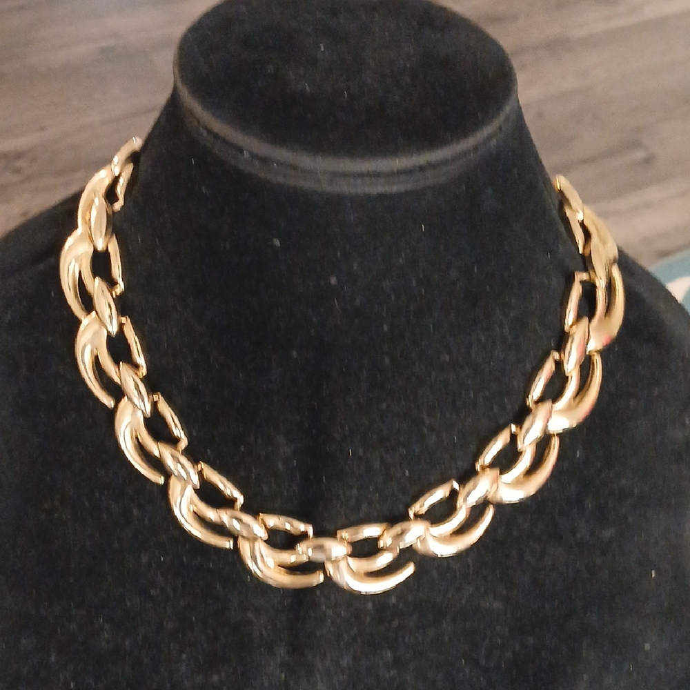 WM Sign Stamp Gold Chunky  Necklace